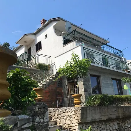 Appartamento By The Sea Okrug Donji, Ciovo - 7607